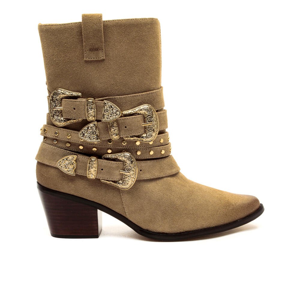 Bota Couro Marrom Cano Curto Cecconello 2619007-1