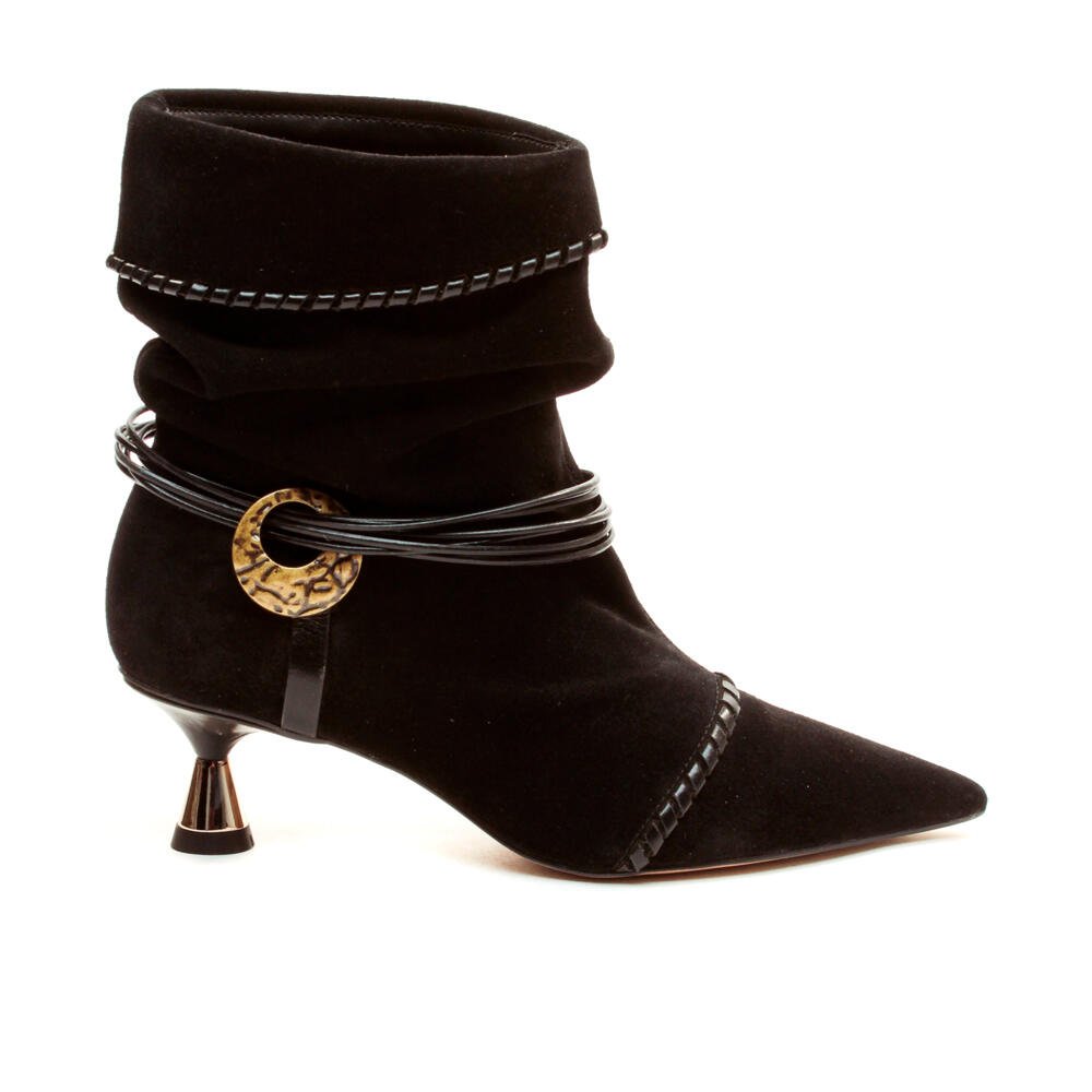 Bota Couro Preto Cano Curto Cecconello 2620001-1