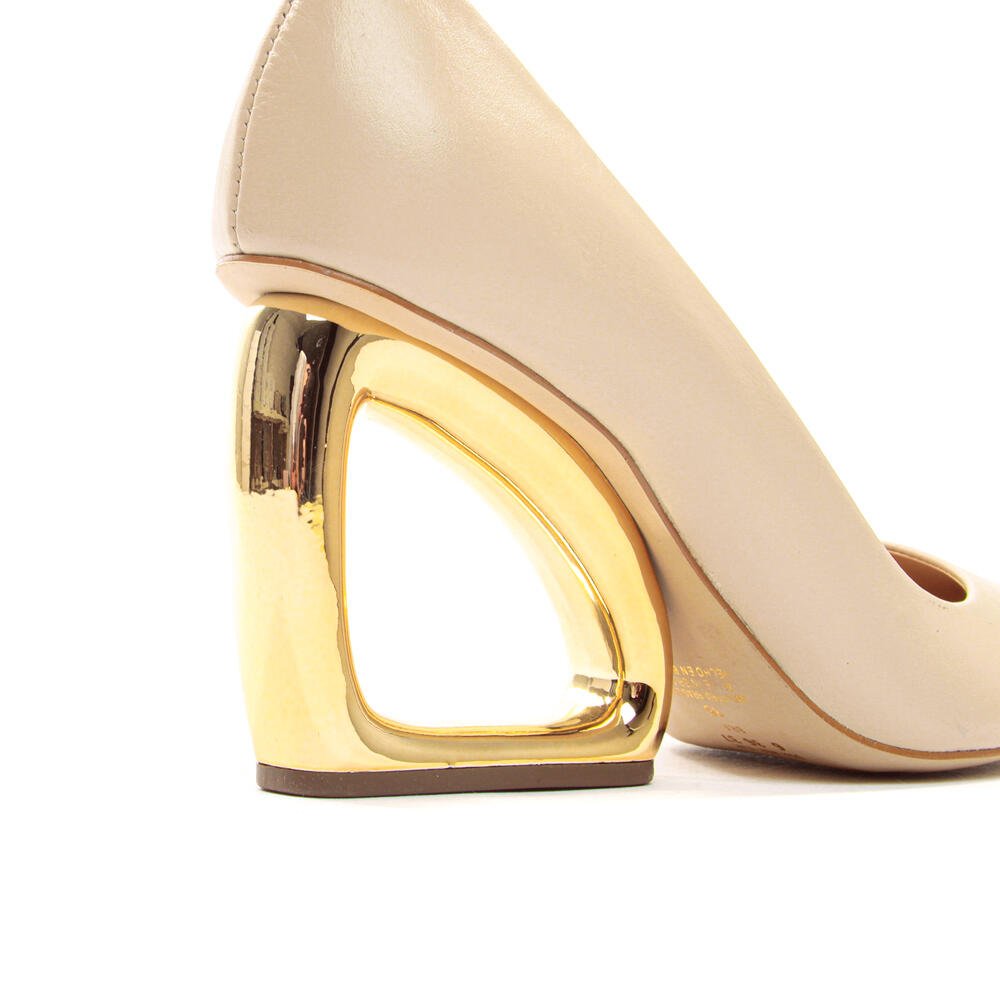 Scarpin Couro Creme Salto Vazado Cecconello 2202002-2 Creme/Dourado 4