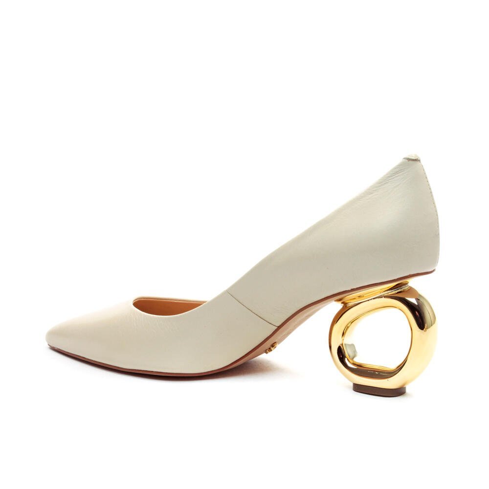 Scarpin Couro Off White Salto Vazado Cecconello 2201002-7 Off White/Dourado 2