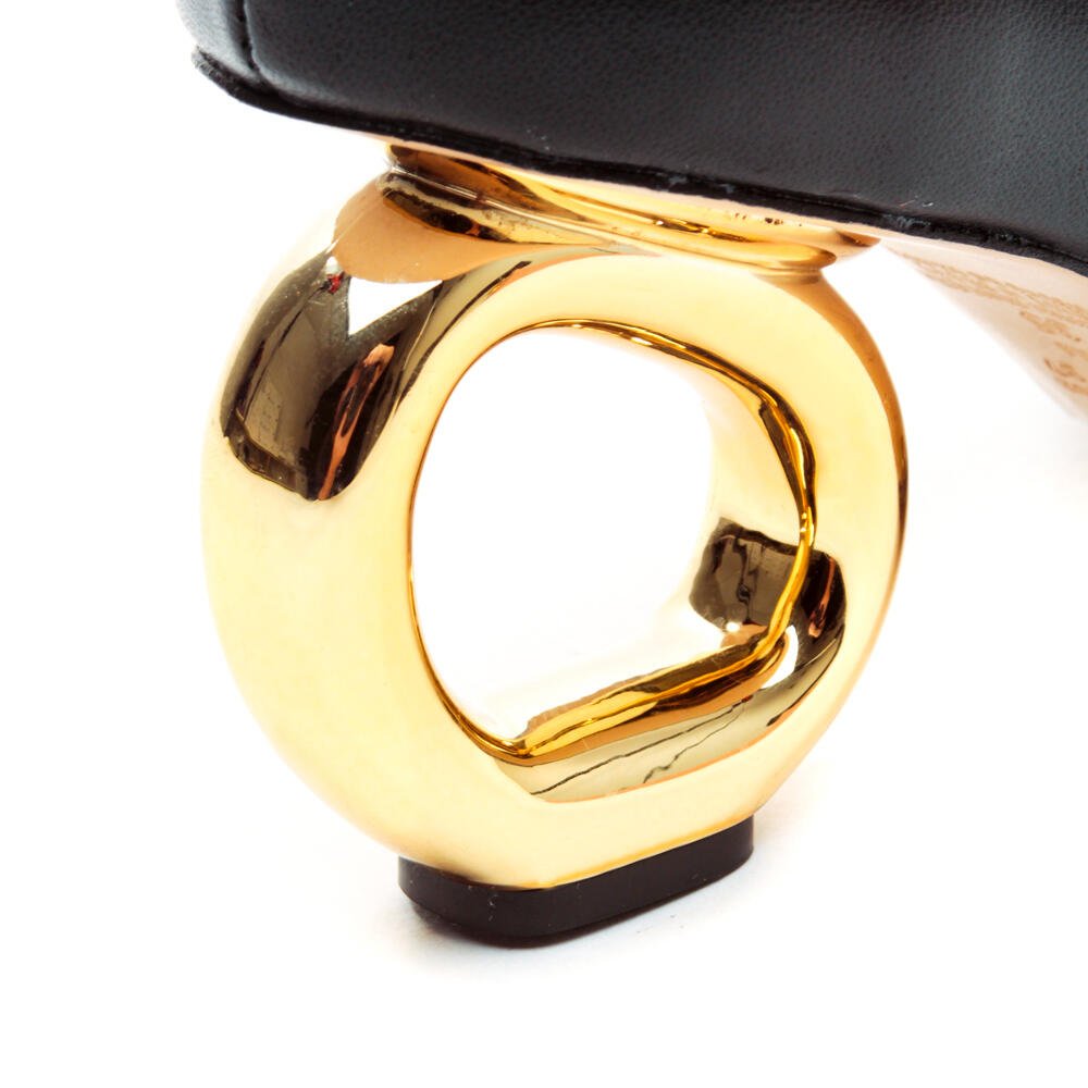 Scarpin Couro Preto Salto Vazado Cecconello 2201002-9 Preto/Dourado 5