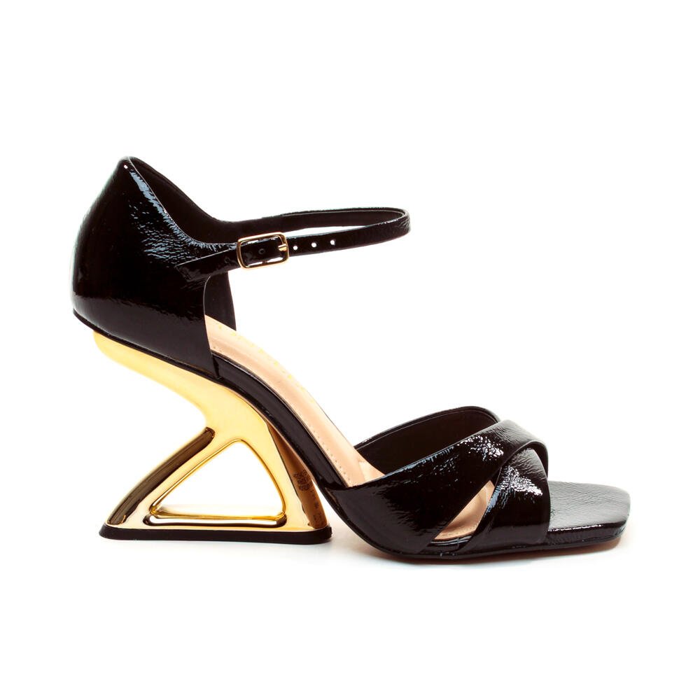 Sandália Couro Preto Salto Alto Cecconello 2654002-3