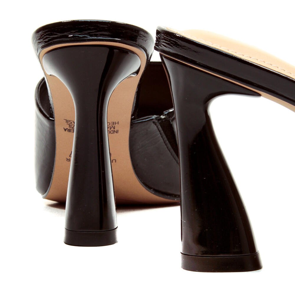 Tamanco Couro Preto Salto Alto Cecconello 2693002-5 Preto 5