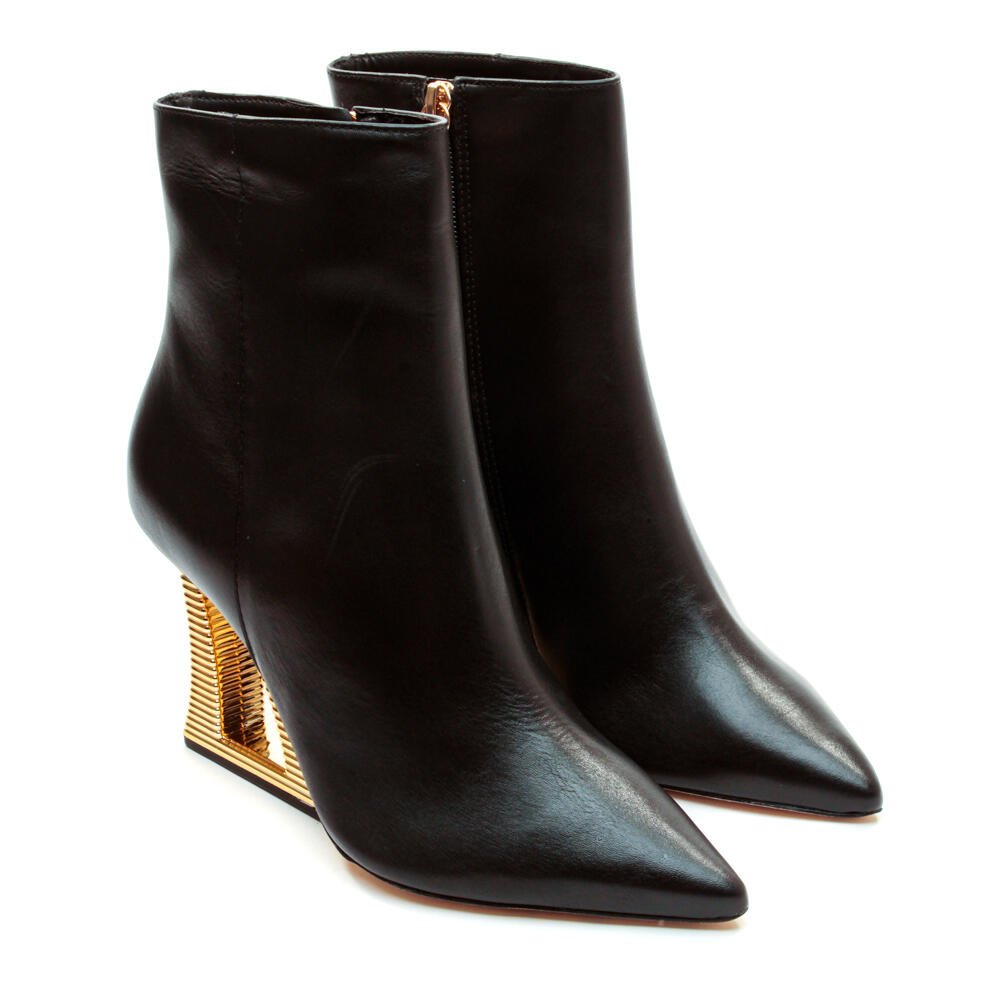 Bota Couro Preto Salto Vazado Cecconello 2443001-3 Preto/Dourado 5