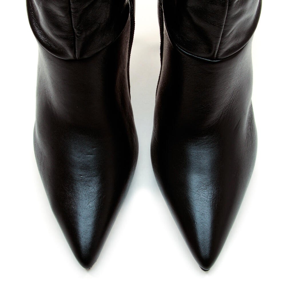 Bota Couro Preto Cano Médio Slouchy Cecconello 2130006-27 Preto 5