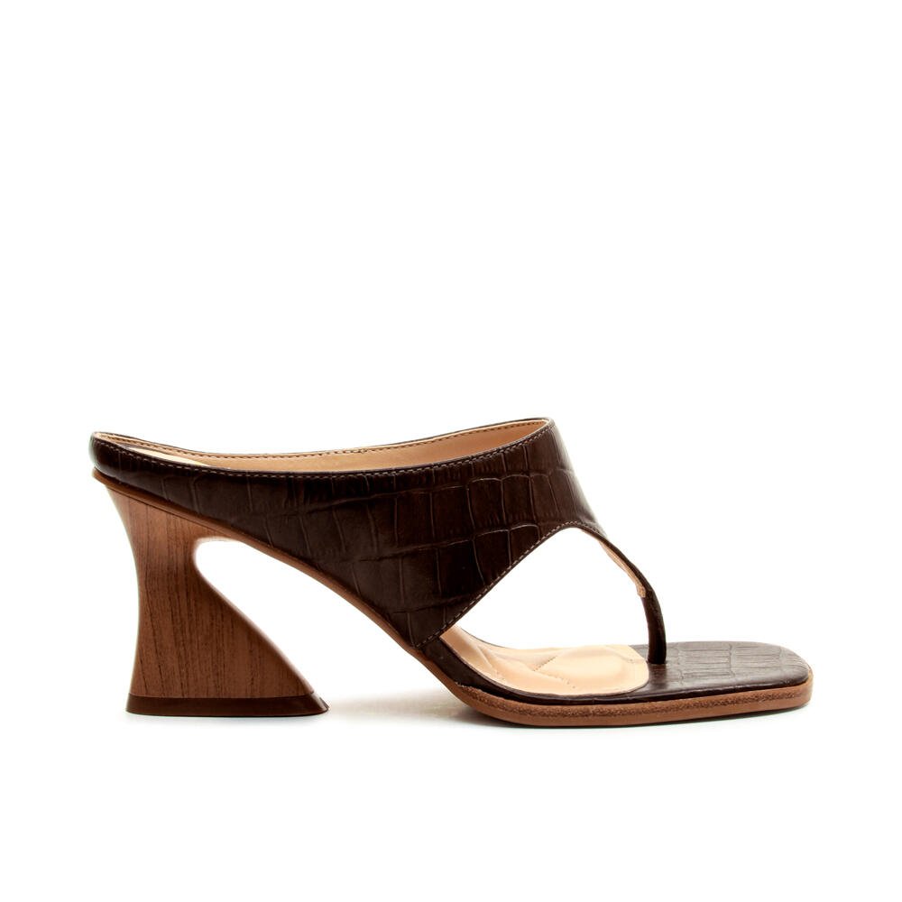 Tamanco Couro Marrom Salto Médio Cecconello 2747002-2