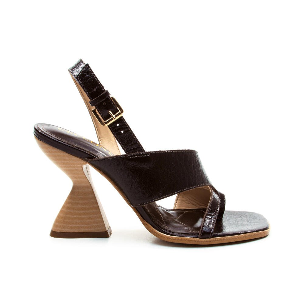 Sandália Couro Marrom Salto Alto Cecconello 2718010-1