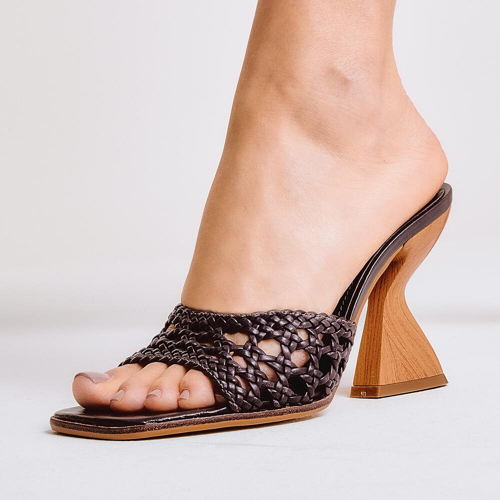 Tamanco Couro Marrom Salto Alto Cecconello 2718006-3 Marrom 2