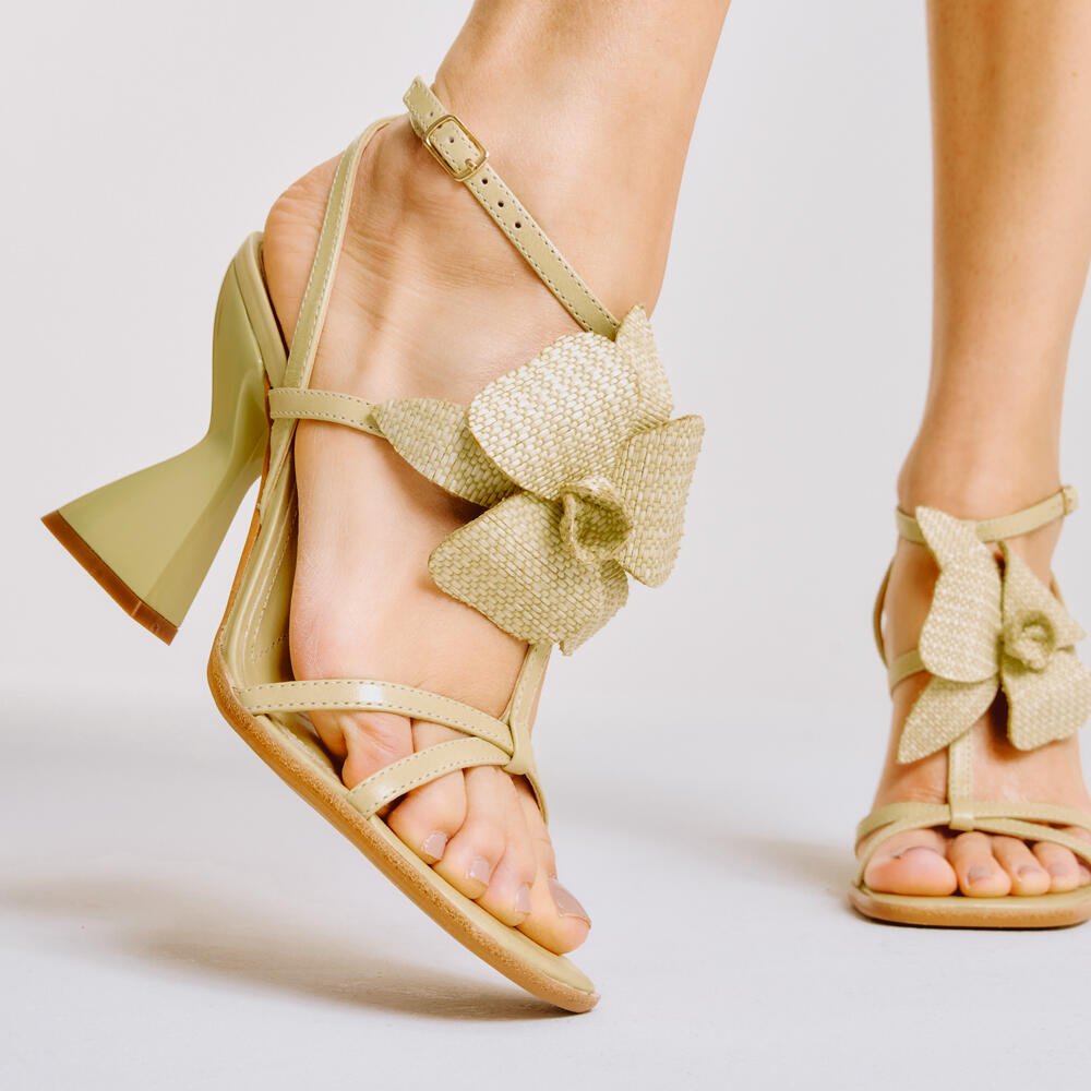 Sandália Couro Verde Salto Alto Cecconello 2718009-2 Verde 2