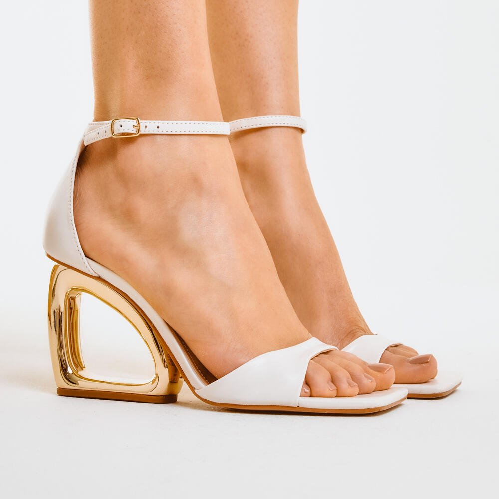 Sandália Couro Branco Salto Alto Cecconello 2192002-35 Branco 2