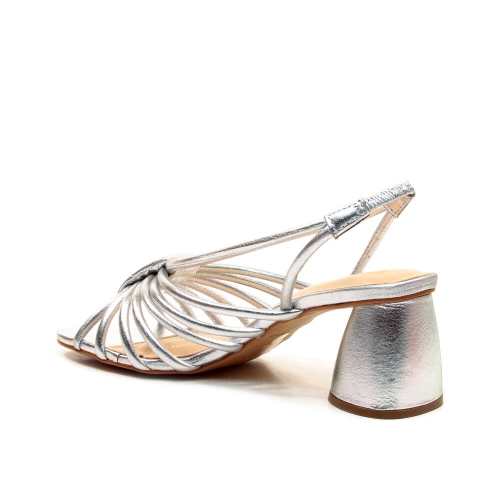 Sandália Couro Prata Salto Médio Cecconello 2511005-2 Prata 3