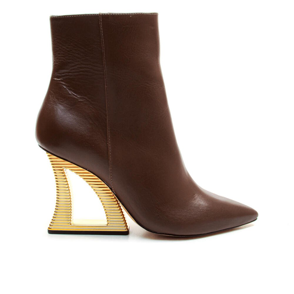 Bota Couro Marrom Cano Curto Cecconello 2443001-12