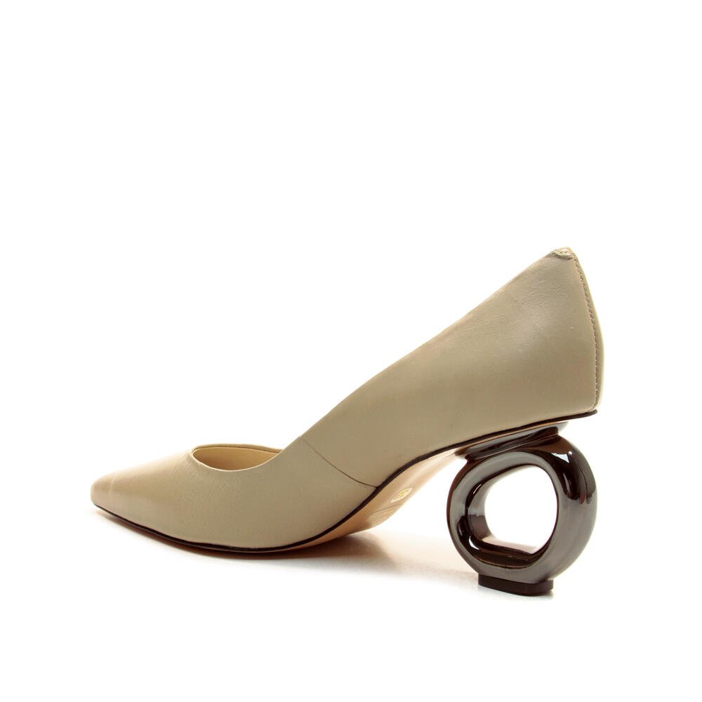 Scarpin Couro Bege Salto Vazado Cecconello 2201002-15 Bege 3