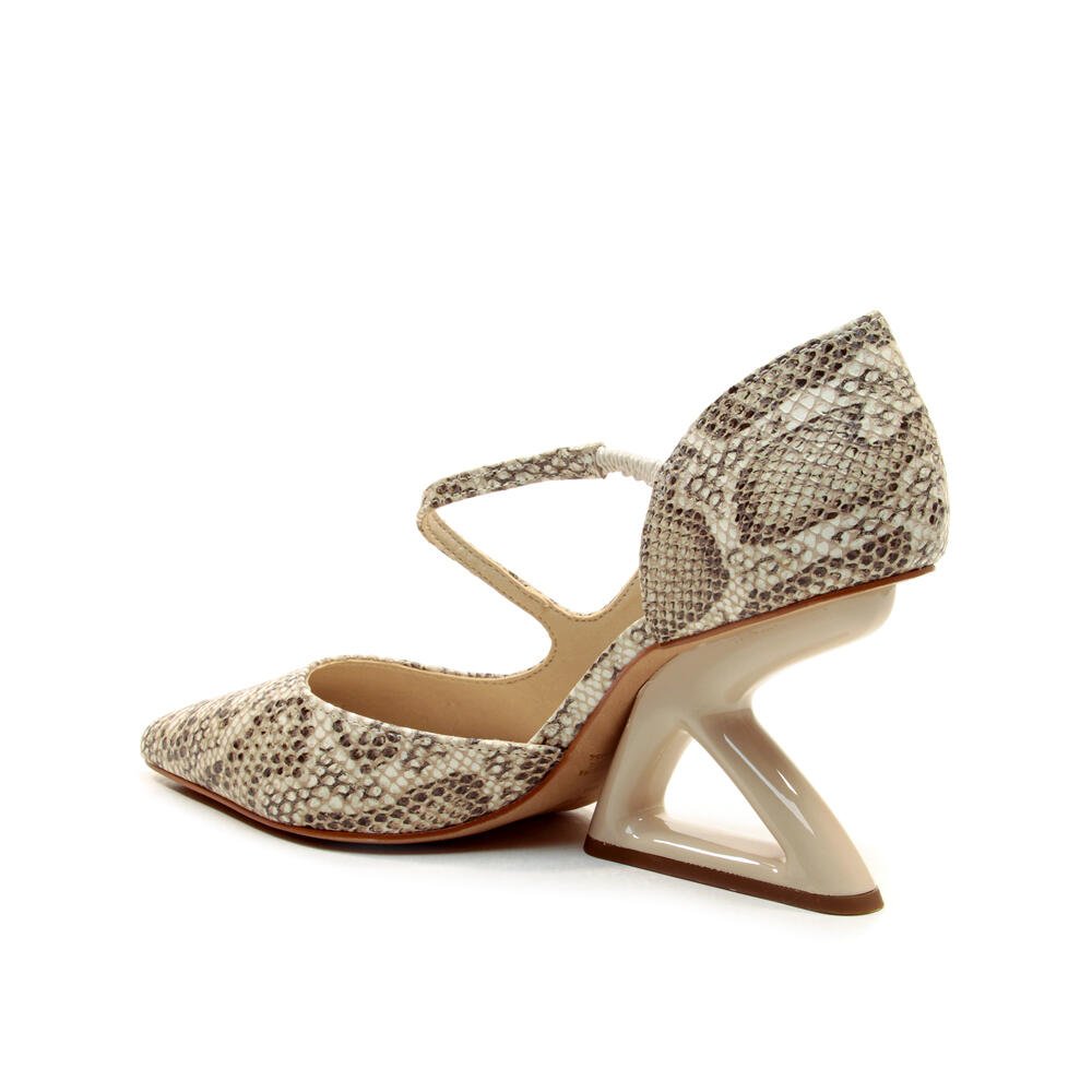 Scarpin Couro Off White Salto Alto Cecconello 2373009-11 Animal Print 3