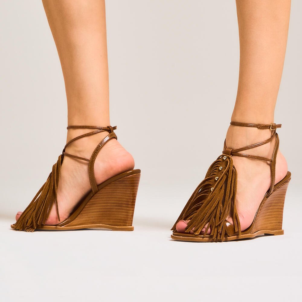 Sandália Couro Marrom Salto Alto Cecconello 2890001-2 Marrom 2