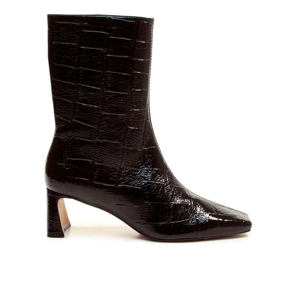 Bota Couro Preto Cano Curto Cecconello 2949001-1