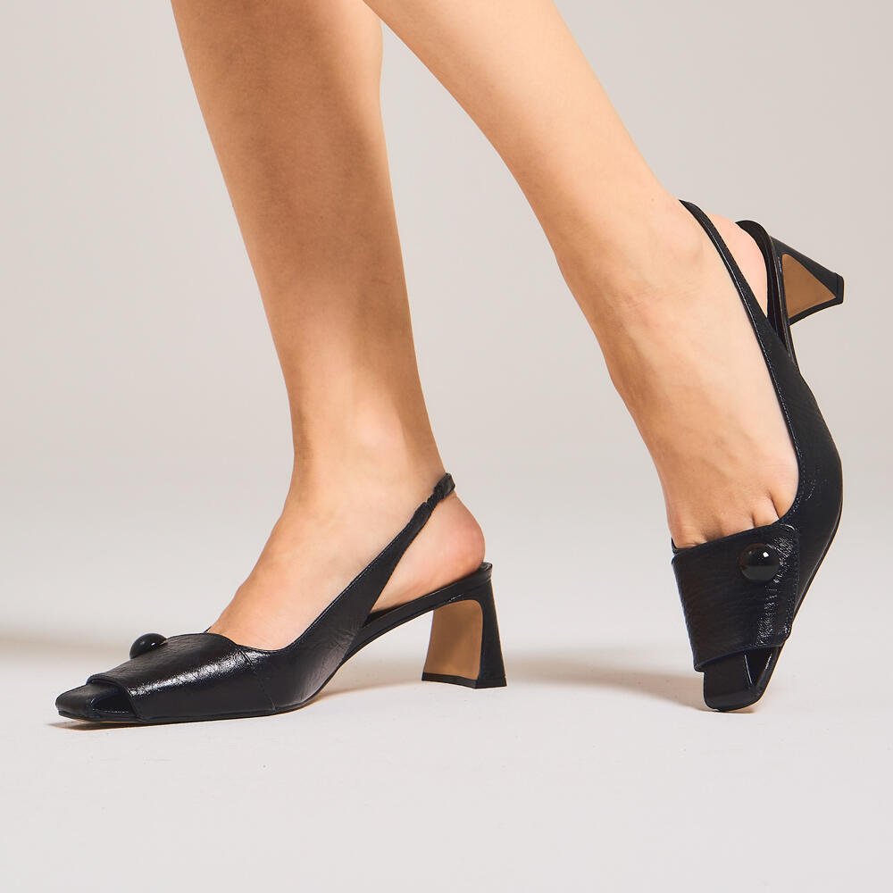 Slingback Couro Preto Salto Baixo Cecconello 2901001-5 Preto 2