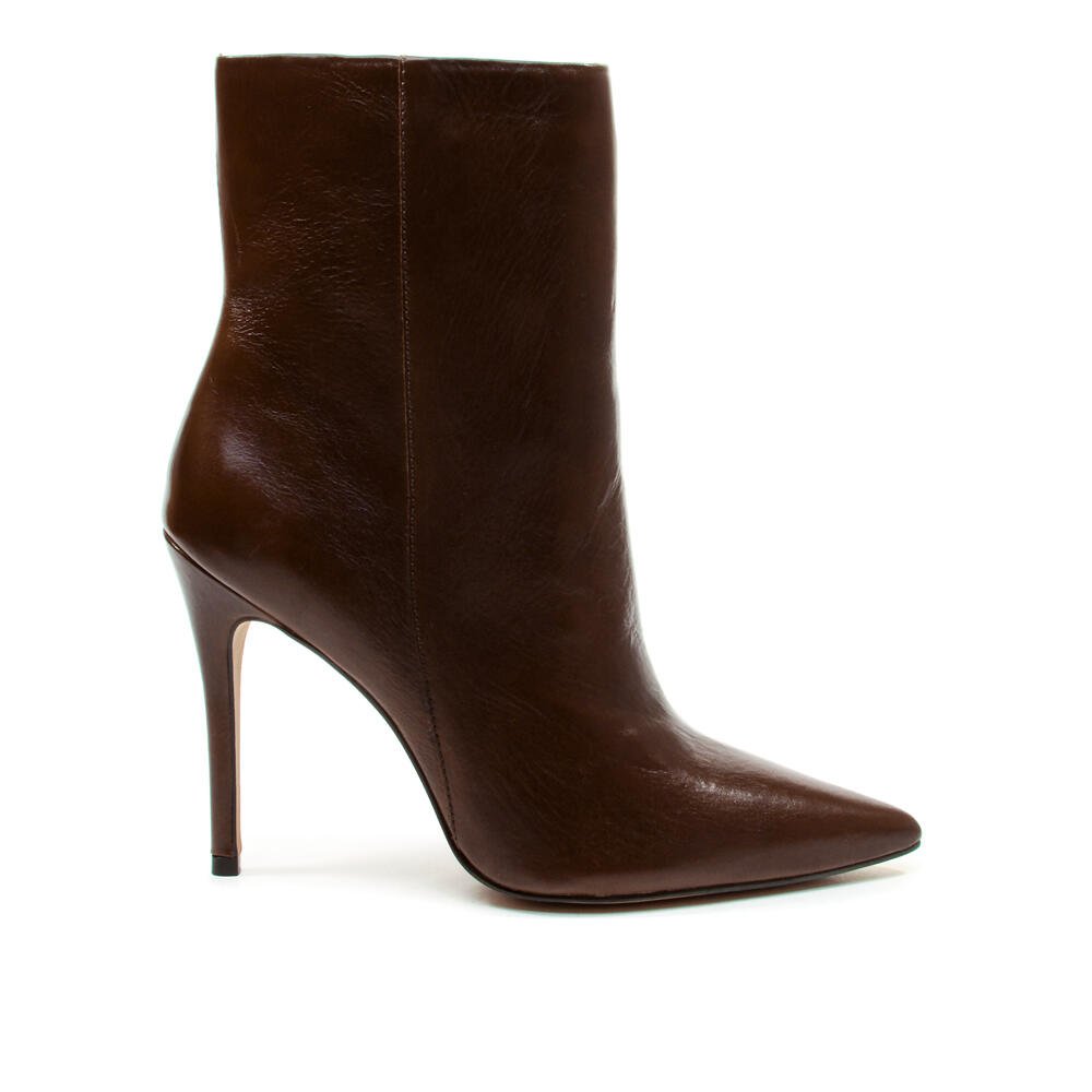 Bota Couro Marrom Cano Curto Cecconello 2396008-6