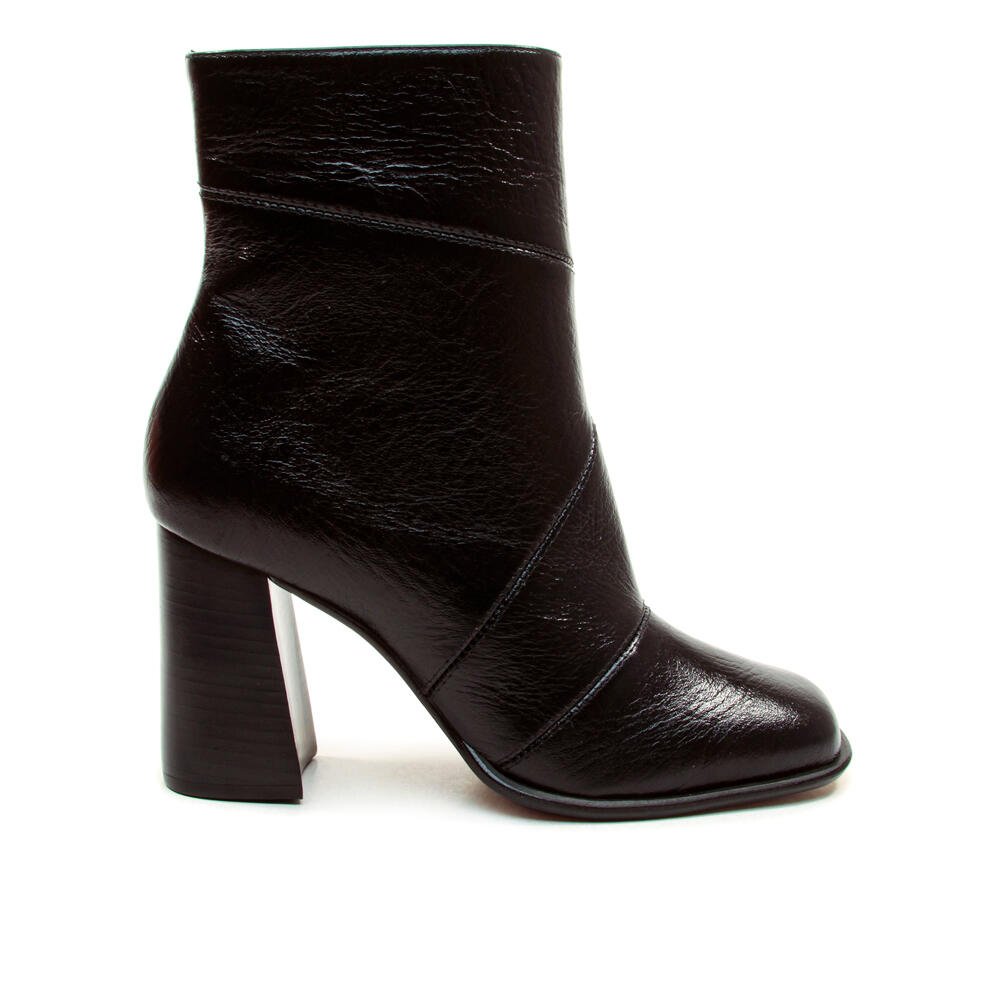 Bota Couro Preto Cano Curto Cecconello 2924002-2