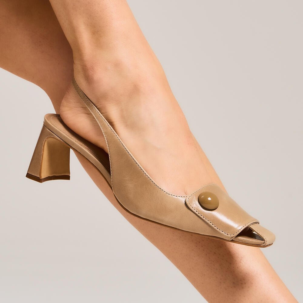 Slingback Couro Nude Salto Baixo Cecconello 2901001-4 Bege 2