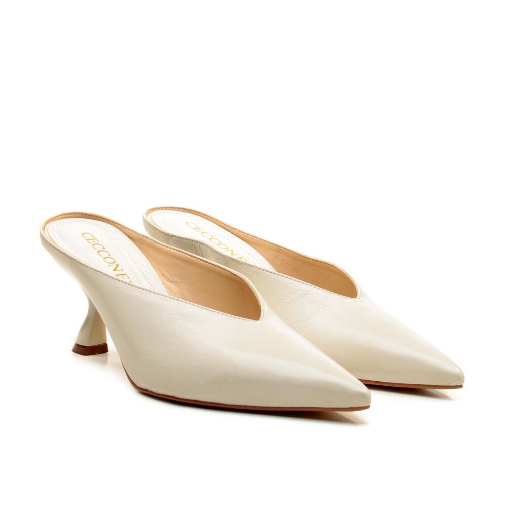 Mule Couro Creme Salto Médio Cecconello 2958001-3 Creme 5