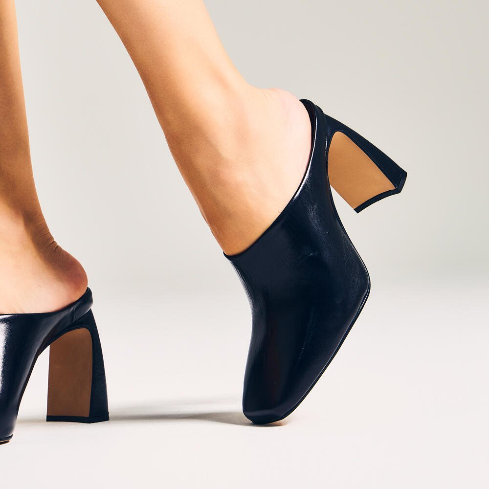 Mule Couro Preto Salto Alto Cecconello 2973004-3 Preto 2