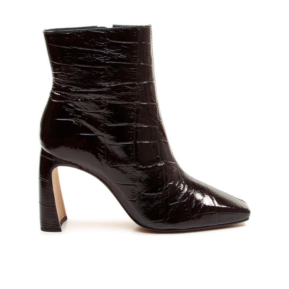 Bota Couro Preto Cano Curto Cecconello 2973006-2