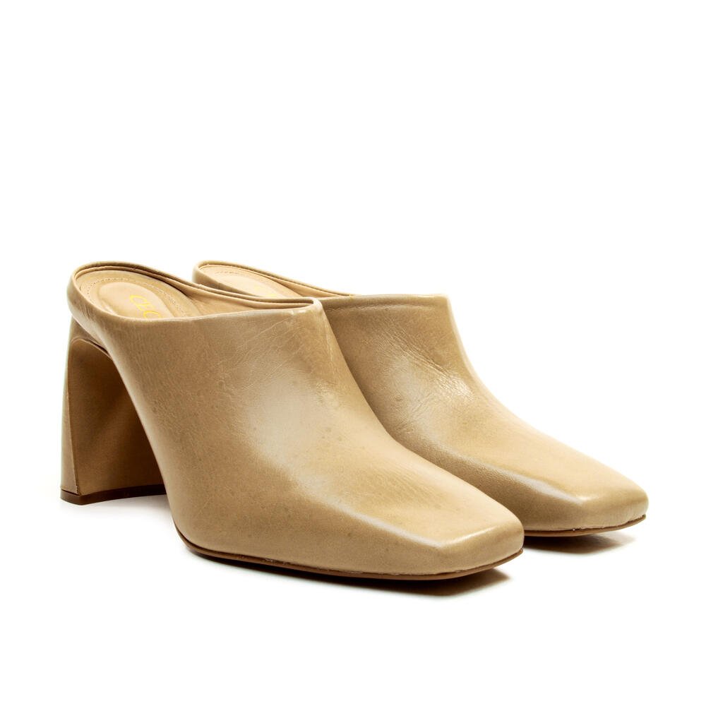 Mule Couro Nude Salto Alto Cecconello 2973004-1