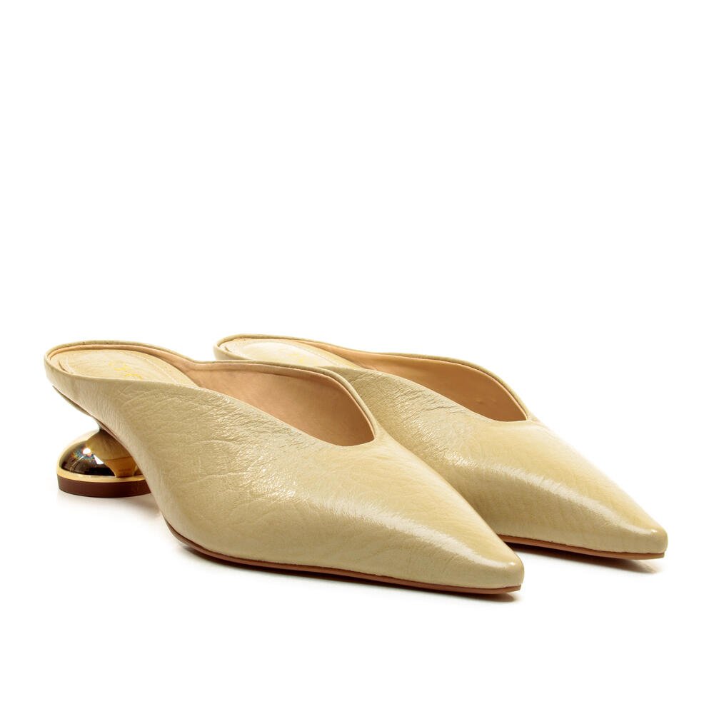 Mule Couro Creme Salto Baixo Cecconello 2976001-2 Bege 5
