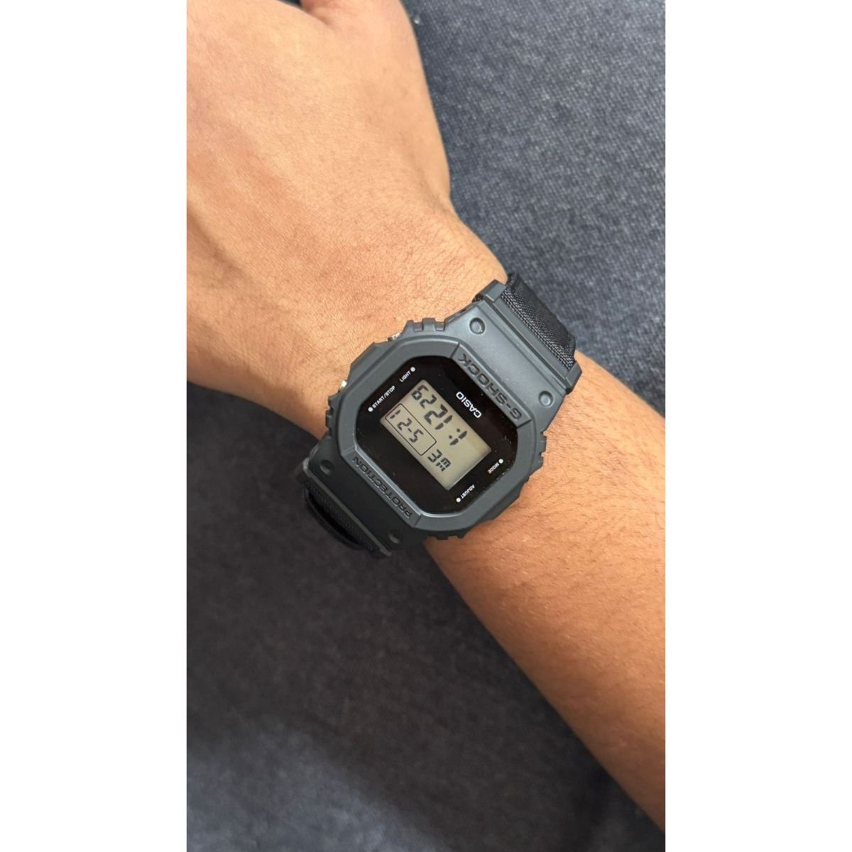 Relógio Masculino G-Shock Original DW5600BCE1DR Pulseira Correia Preto Preto 5