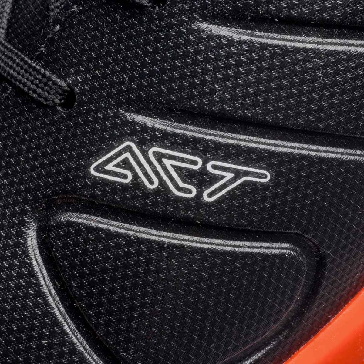 Chuteira Futsal Umbro Fifty VI Unissex Preto Preto/Laranja 8