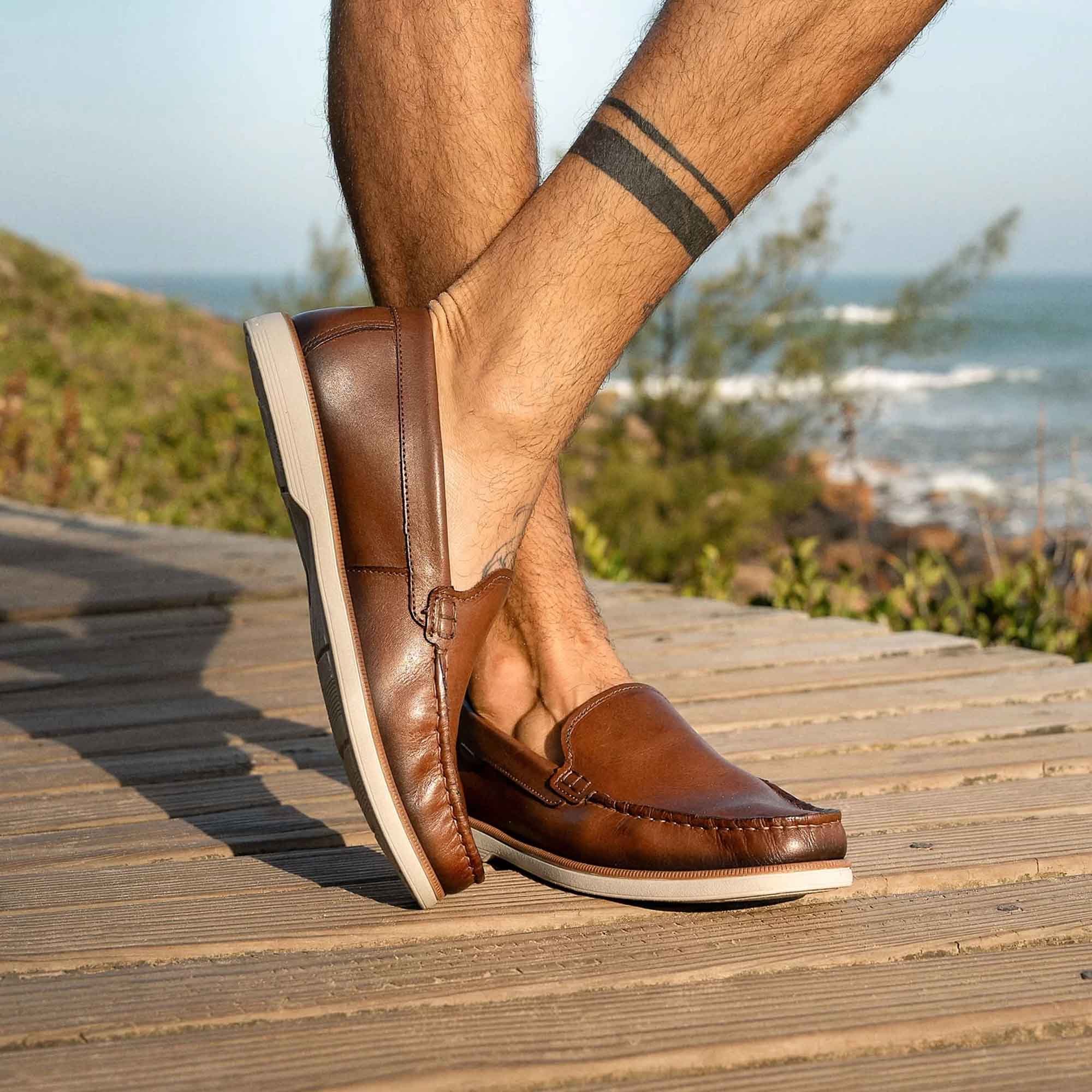 Mocassim Pegada Pinhao Masculino Em couro Casual Confortavel Pinhão 2