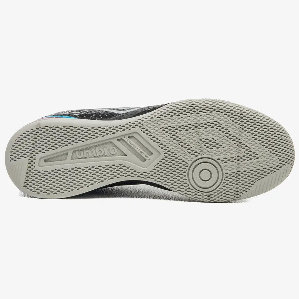 Chuteira Futsal Umbro Techno II Preto Preto/Cinza 5