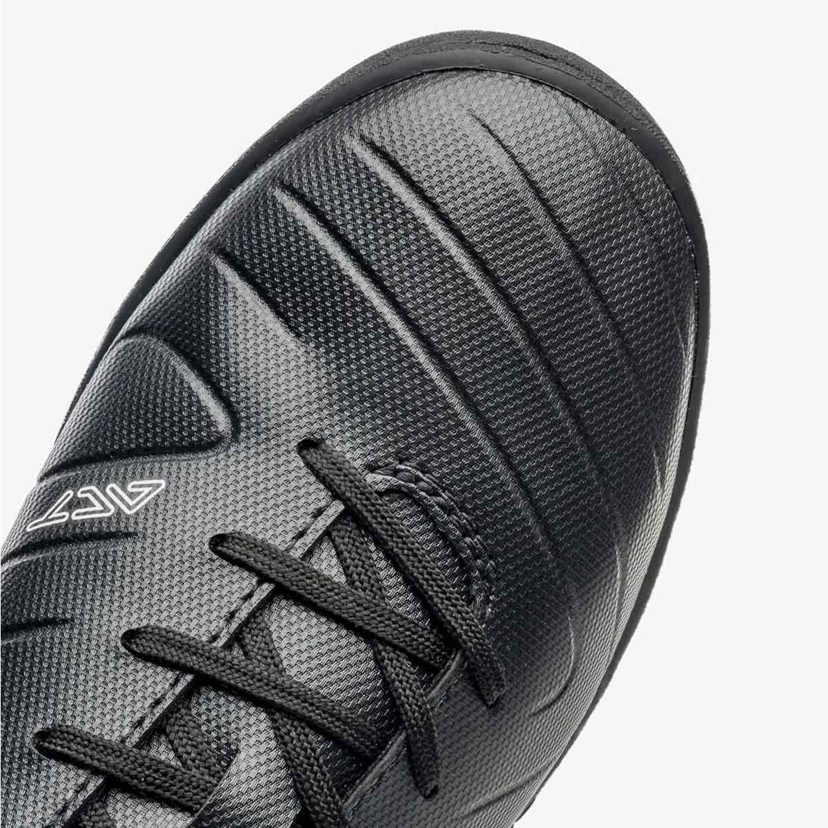 Chuteira Society Umbro Fifty VI Preto Preto/Laranja 8