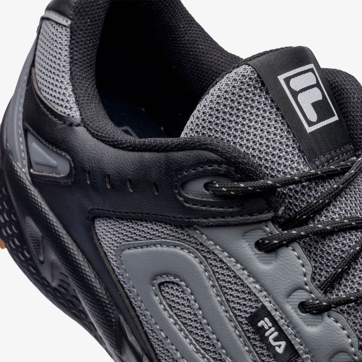 Tenis Fila Venture Tracer 2 Masculino Preto Preto/Grafite 5