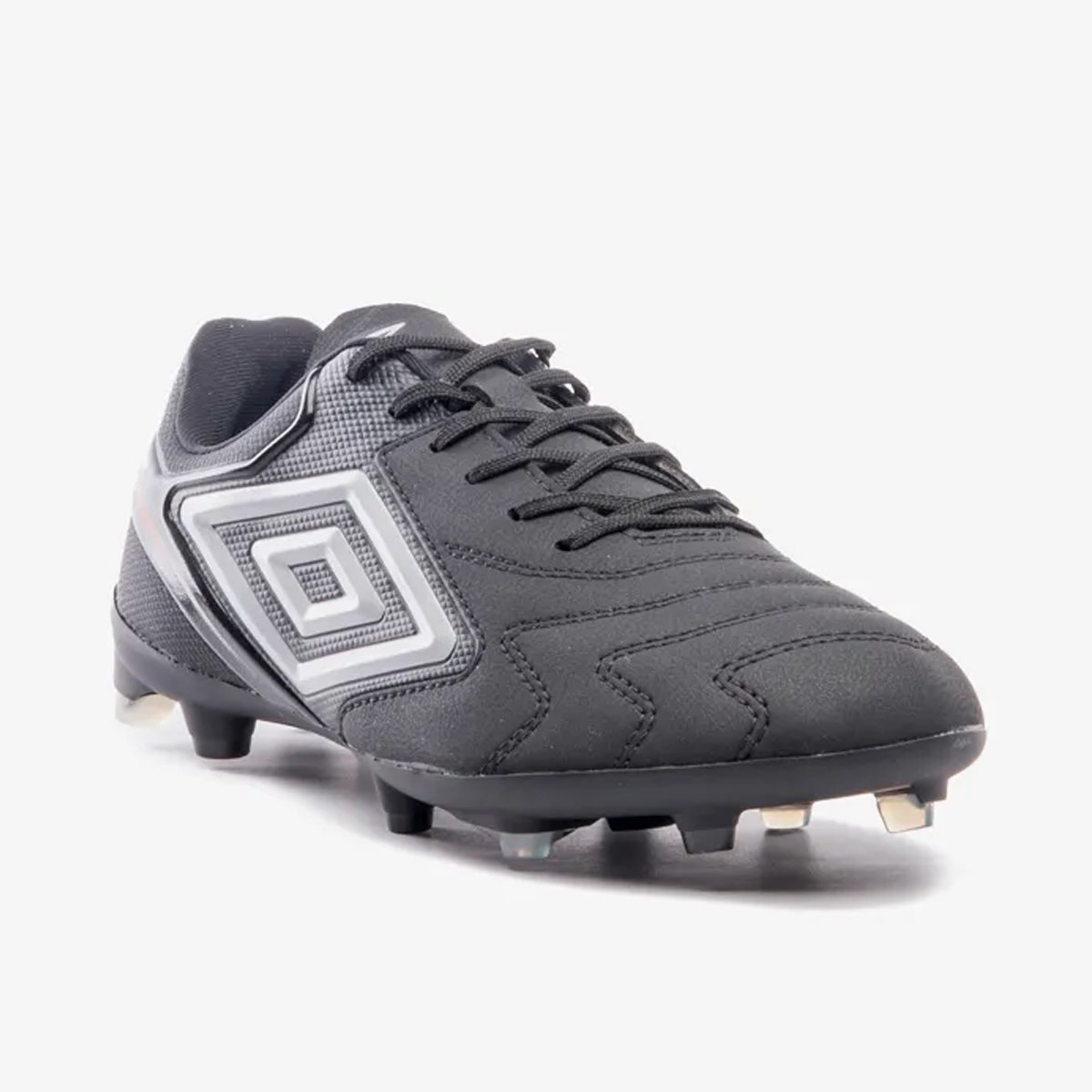 Chuteira Campo Umbro Adamant Master Class Club Unissex Preto Preto/Prata 3
