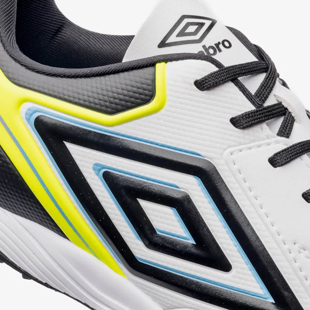 Chuteira Society Umbro Adamant Master Class Club Branco Branco/Preto/Amarelo 7