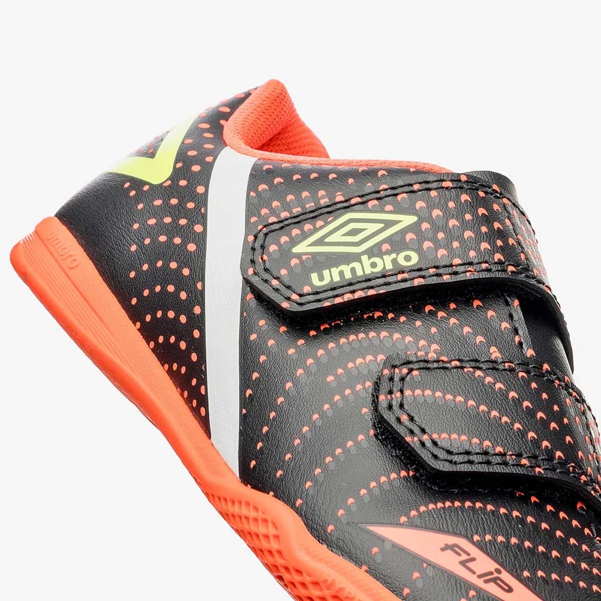 Chuteira Futsal Umbro Flip Kids Infantil Preto Preto/Laranja 6