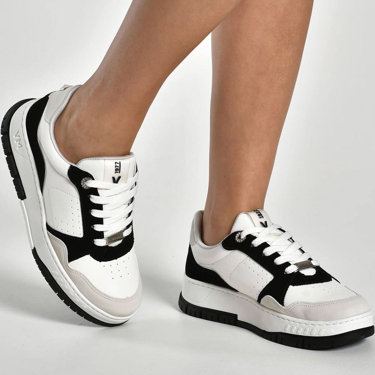 Tenis Via Marte 219-002 Feminino Gelo Off White/Preto 4