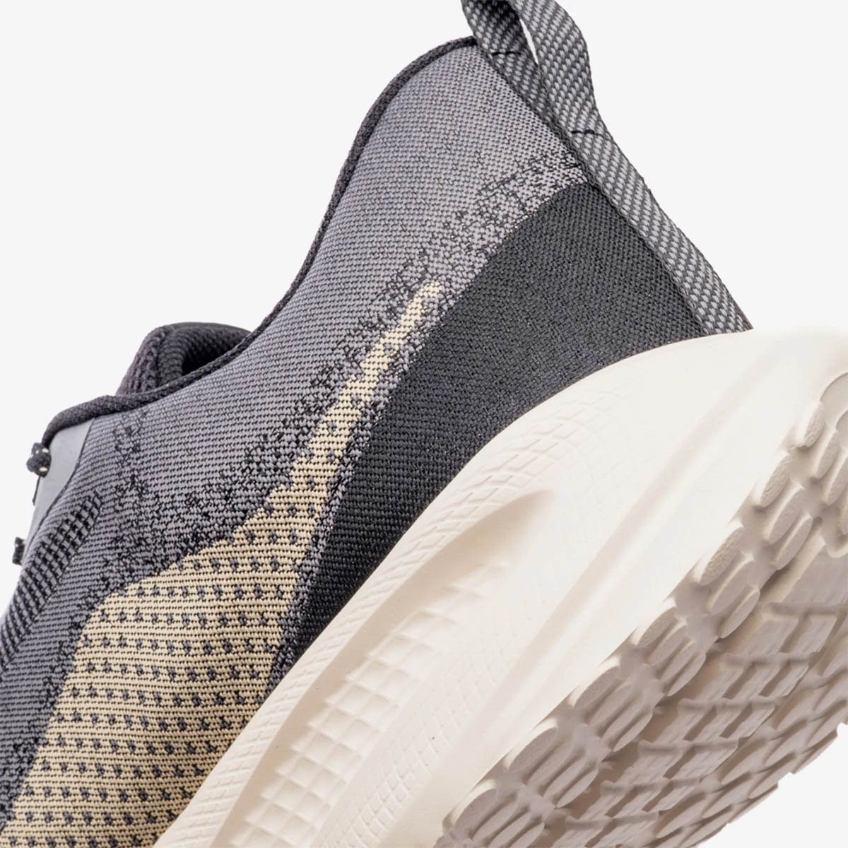 Tenis Fila Efecto 2 Feminino Grafite Cinza/Bege 8