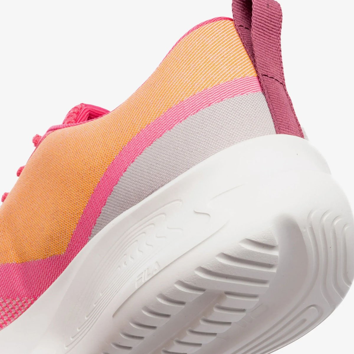 Tenis Fila Vector Feminino Coral Rosa/Coral 8