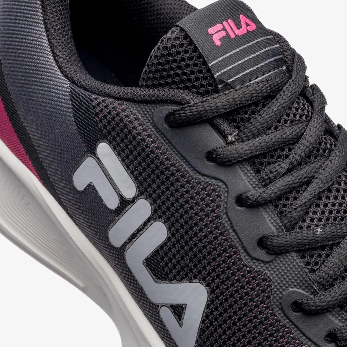 Tenis Fila Vector Feminino Preto Preto/Grafite/Rosa 7