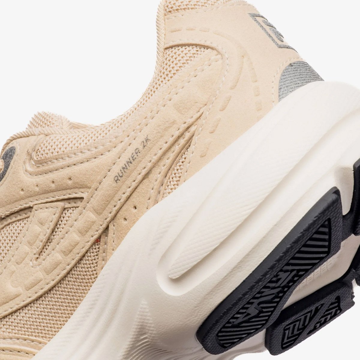 Tenis Fila Runner 2K SE Feminino Bege Bege 8