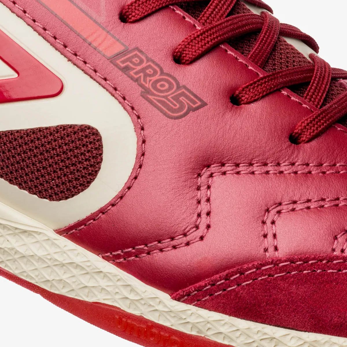 Chuteira Futsal Umbro Pro 5 Bump Unissex Vermelho Vermelho 7