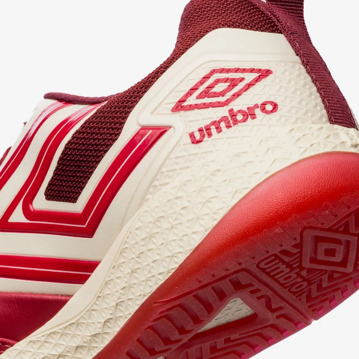 Chuteira Futsal Umbro Pro 5 Bump Unissex Vermelho Vermelho 8