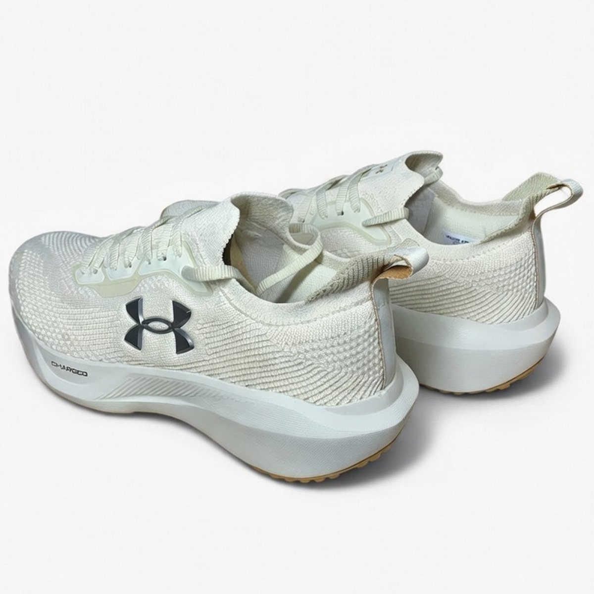 Tenis Under Armour Charged Slight 3 SE Masculino Marfim Branco 5