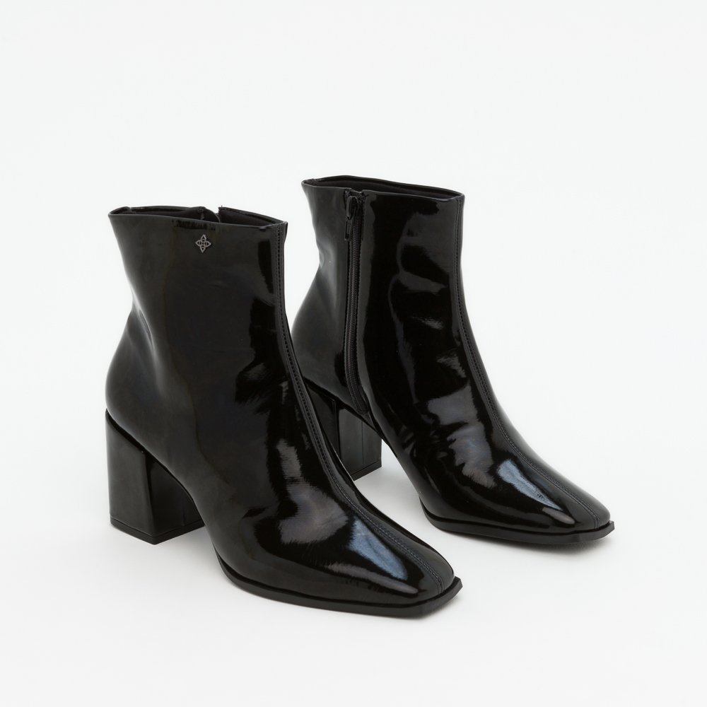 BOTA SUIANE DI VALENTINI VERNIZ Preto 3