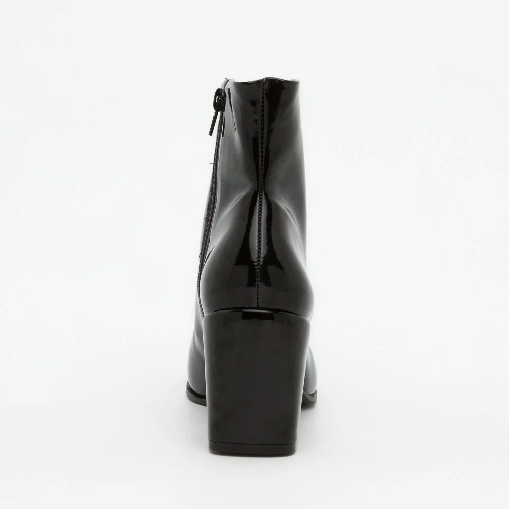 BOTA SUIANE DI VALENTINI VERNIZ Preto 4