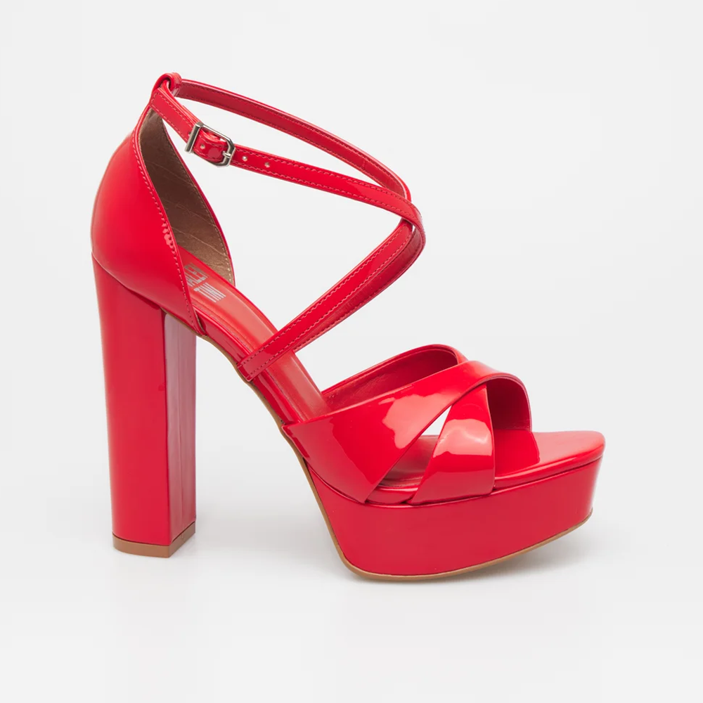 SANDÁLIA PILAR DI VALENTINI VERNIZ