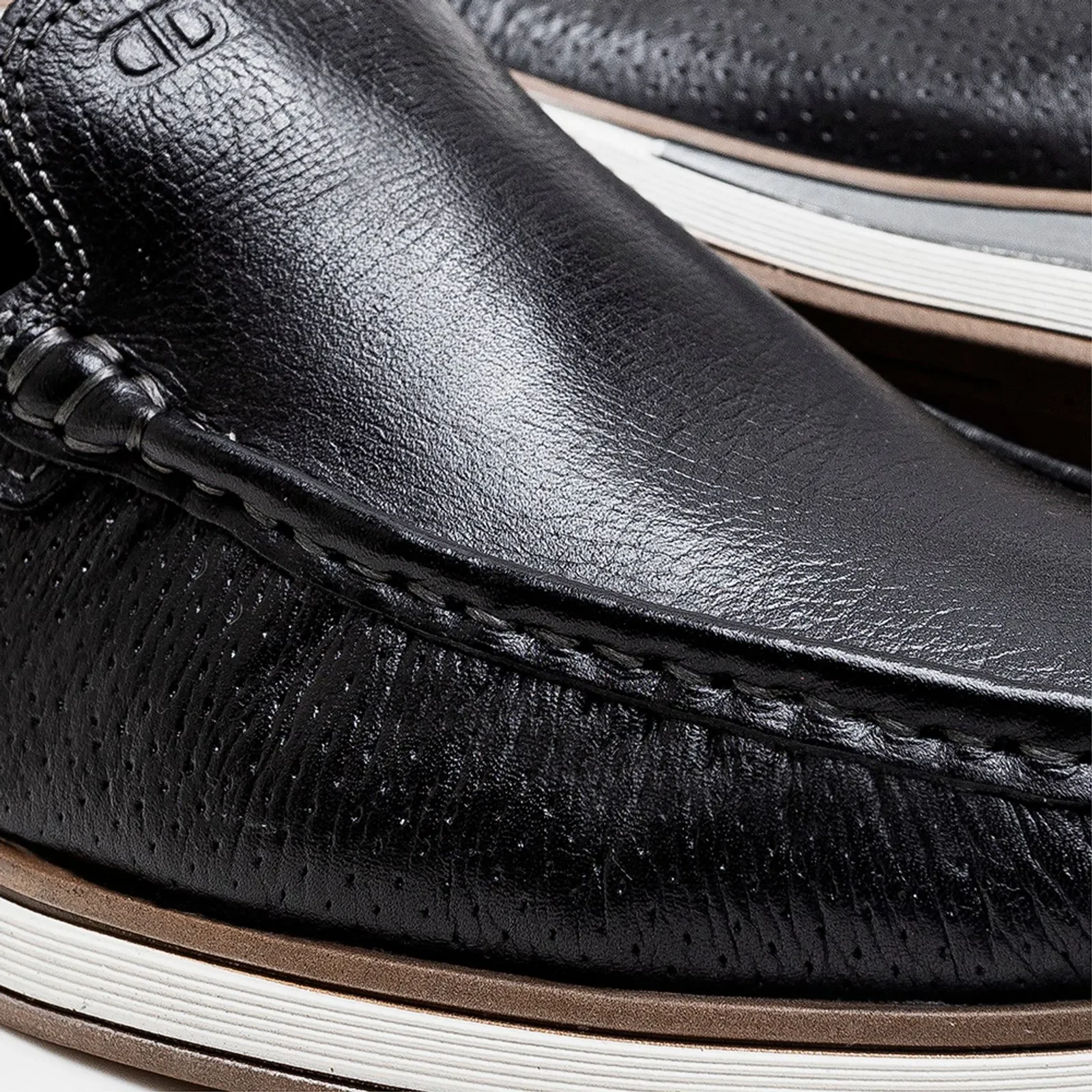 Mocassim Masculino Couro Democrata Denin Flow 252101-001 Preto/Tabaco 3